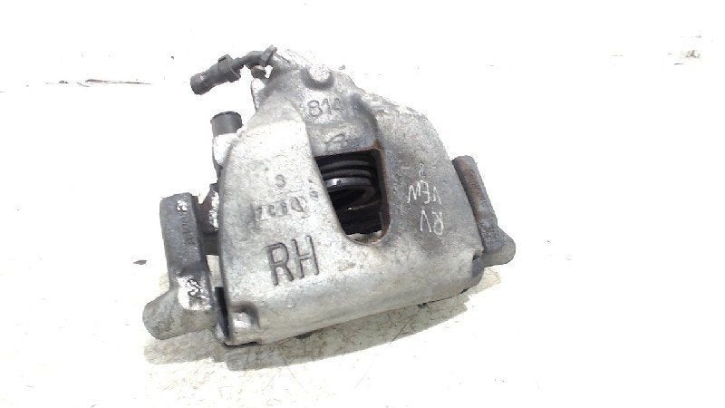 Remklauw rechts voor Ford Focus, Auto-onderdelen, Onderdelen@venauto.nl, Van der Ven Autorecycling B.V., Gebruikt, Ettenseweg 76, 4706 PB Roosendaal, The Netherlands
