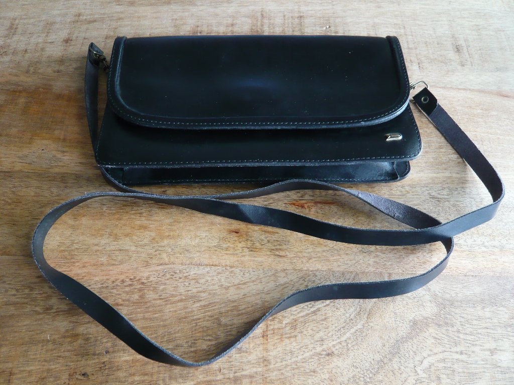 nieuw leren schoudertasje, Sieraden, Tassen en Uiterlijk, Tassen | Damestassen, Ophalen of Verzenden, Nieuw, Bruin, Schoudertasje
