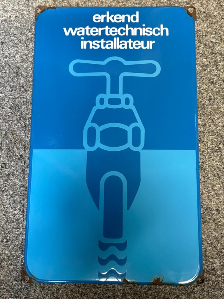 Emaillebord watertechnisch installateur., Verzamelen, Ophalen of Verzenden, Gebruikt, Reclamebord