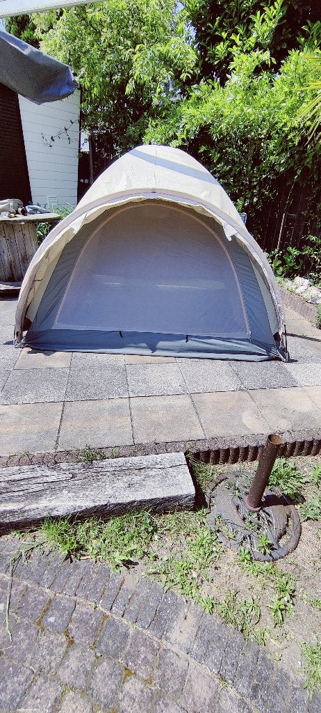RUIME TENT MET VOORSTUK WATERDICHT, Caravans en Kamperen, Tenten, Ophalen of Verzenden, Gebruikt, Tot en met 3