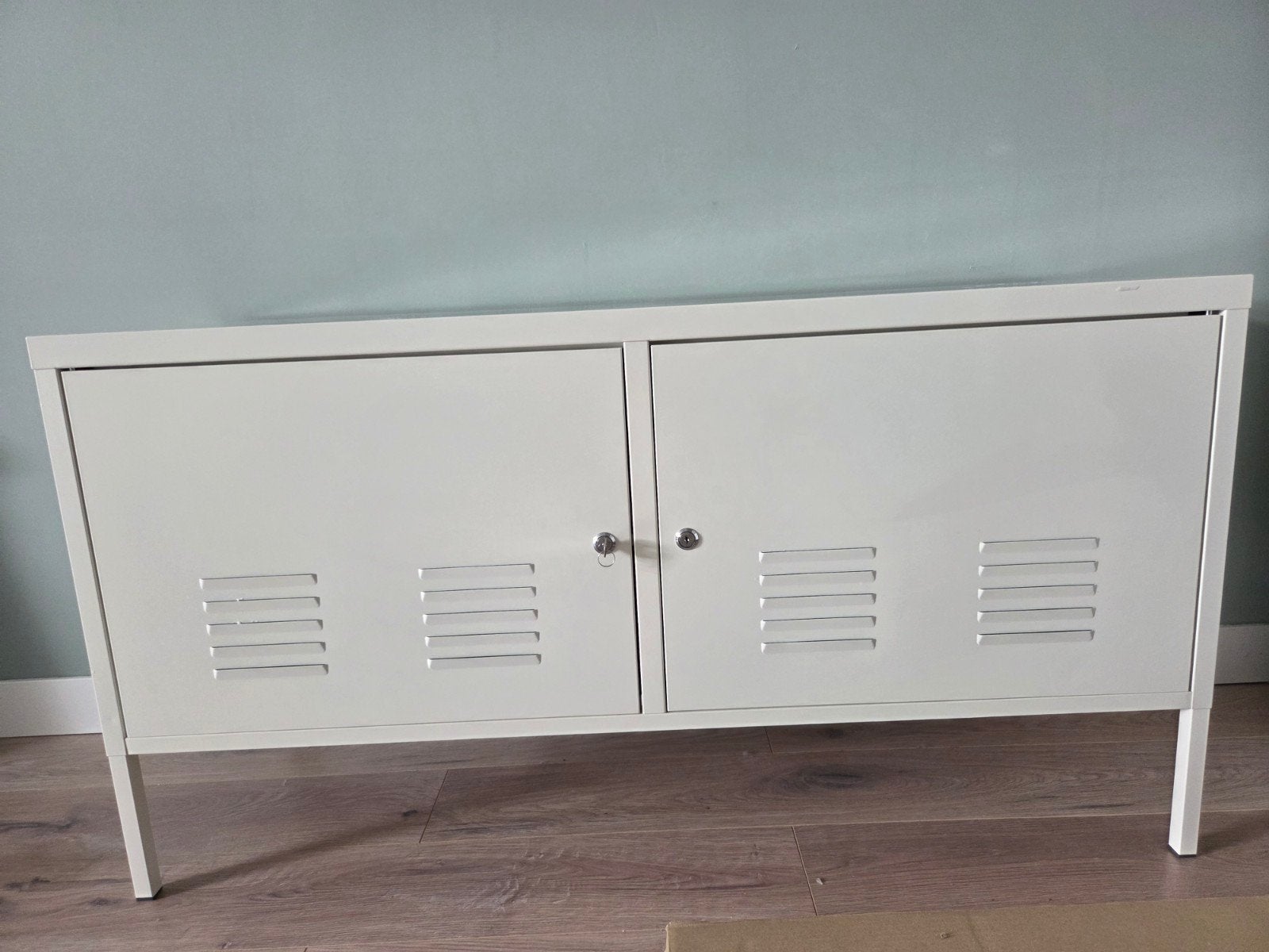 IKEA lockerkastje wit, Huis en Inrichting, Kasten | Lockerkasten, Ophalen, Gebruikt, Industrieel