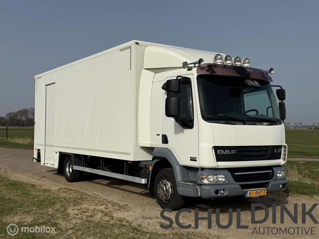 DAF LF 45 12 ton Bakwagen met laadklep | APK 12-2026, Overige brandstoffen, Wit, Bedrijf, DAF