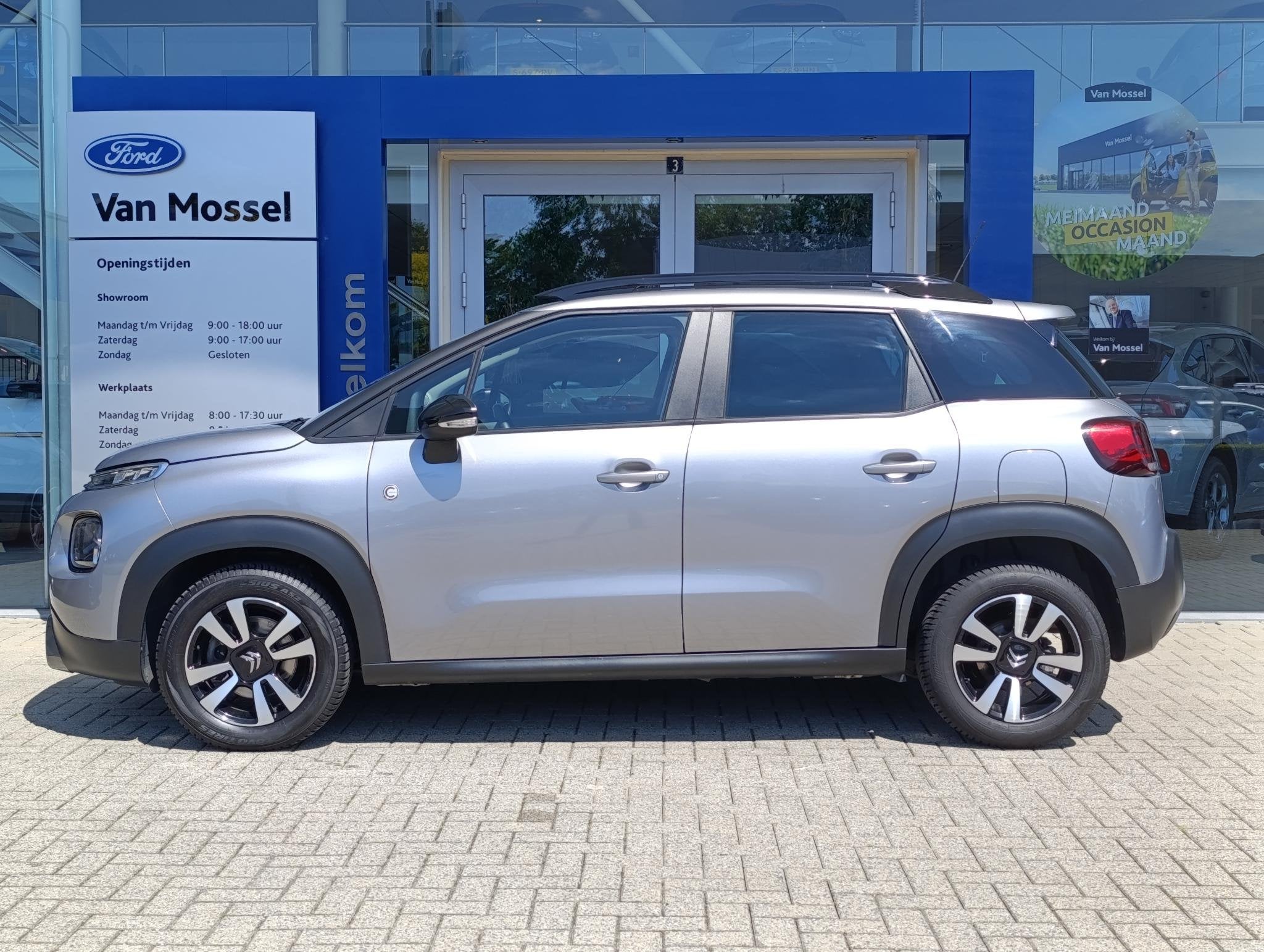 Citroen C3 Aircross 1.2 PureTech Shine | Parkeersensoren | S, Voorwielaandrijving, 12 maanden, Gebruikt, Euro 6