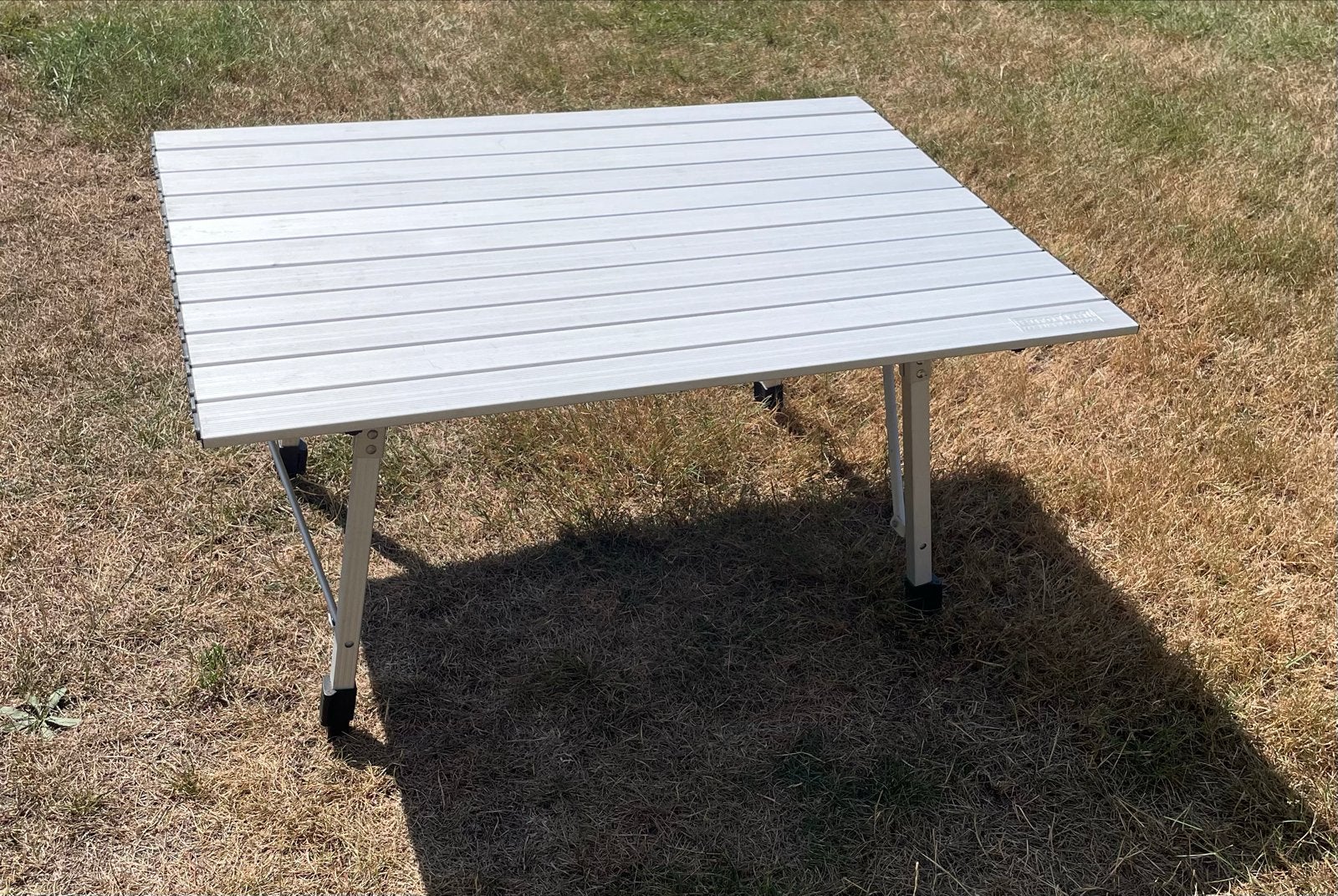 Eurotrail Oprolbare Campingtafel 64x90cm - In hoogte verstel, Ophalen, Zo goed als nieuw