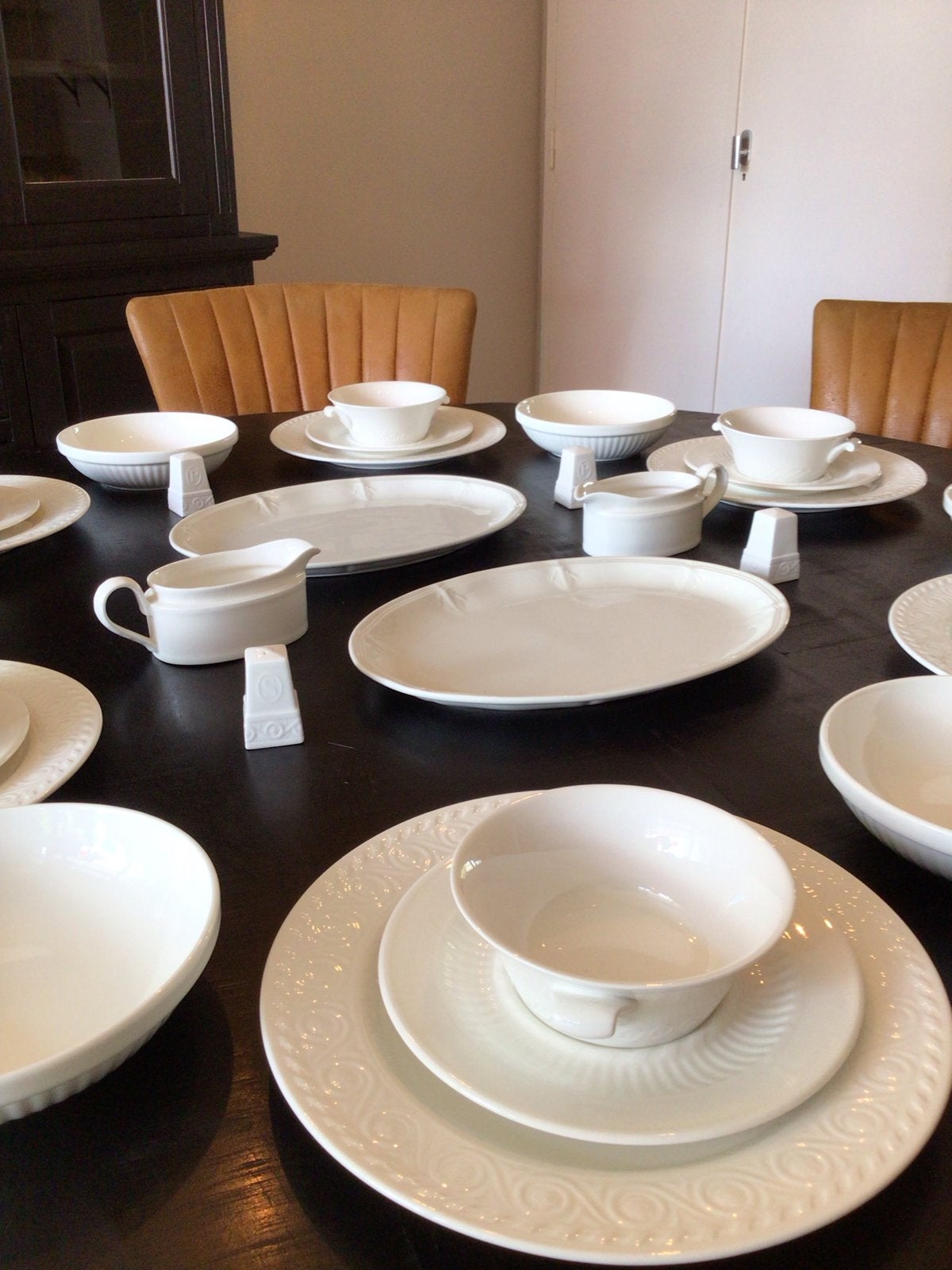 32-delig Villeroy & Boch servies - Millenia en Cortina, Villeroy & Boch, Ophalen of Verzenden, Zo goed als nieuw, Porselein