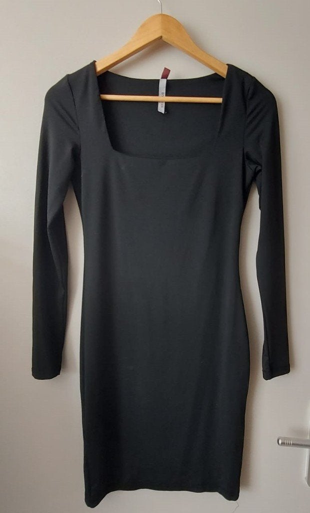 Zwarte By Swan Paris jurk , maat S, Kleding | Dames, Zwart, Ophalen of Verzenden, Zo goed als nieuw, By Swan Paris