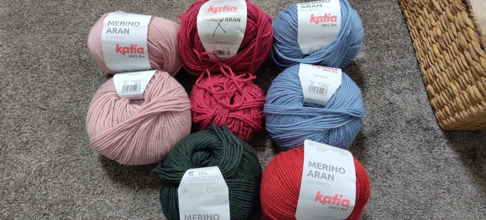 Pakketje Katia Merino Aran  5 kleuren, Ophalen of Verzenden, Nieuw, Breien of Haken, Wol of Garen