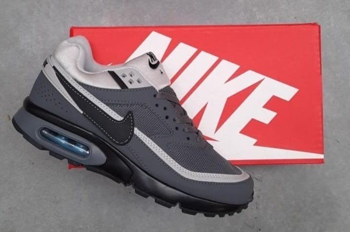 Nike air max classic, Ophalen of Verzenden, Nieuw, Zwart, Nike air max