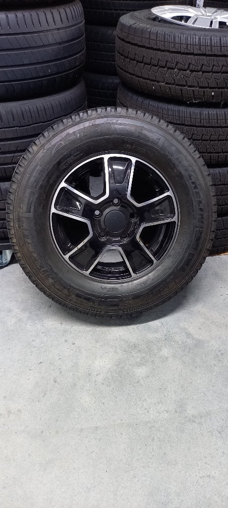 Reservewiel Camper, Michelin zomerband, Steekmaat 5x130, 16 inch, Banden en Velgen, Ophalen of Verzenden, Bestelwagen