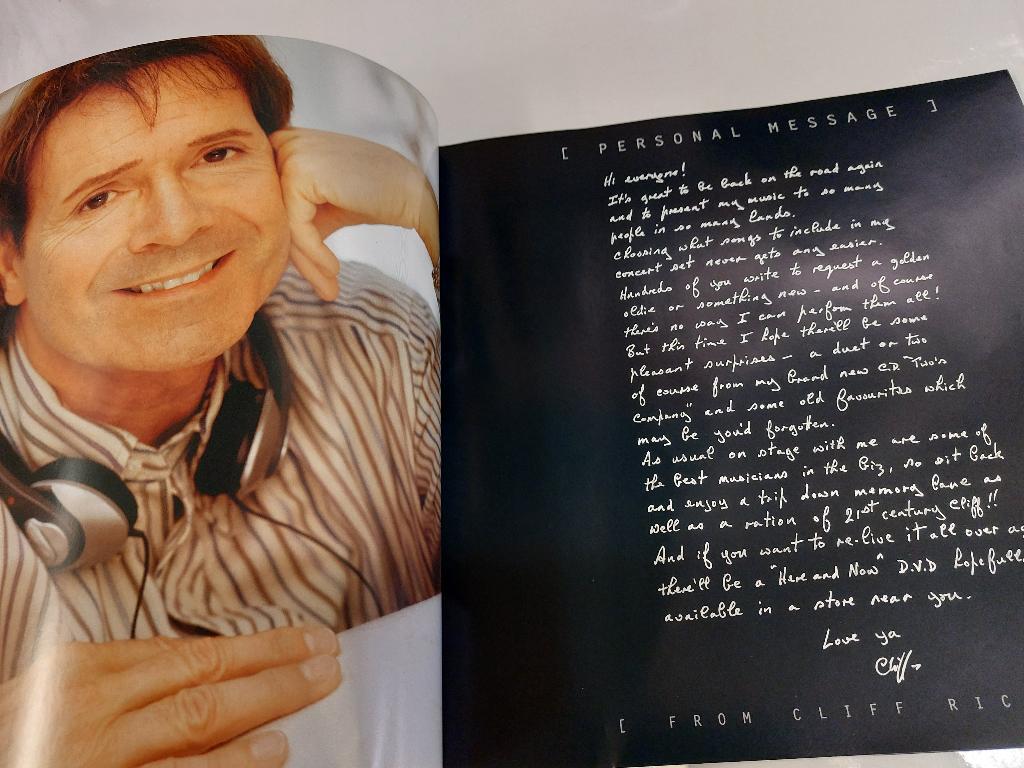 Cliff Richard TOUR BOOK PROGRAMMA 2006/07 World Tour, Verzenden, Gebruikt, Boek, Tijdschrift of Artikel
