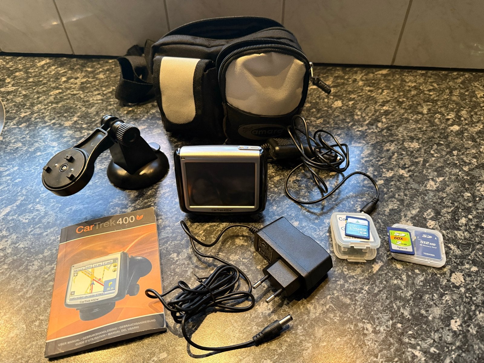 CarTrek 400v GPS Navigatiesysteem met accessoires, Ophalen of Verzenden, Gebruikt