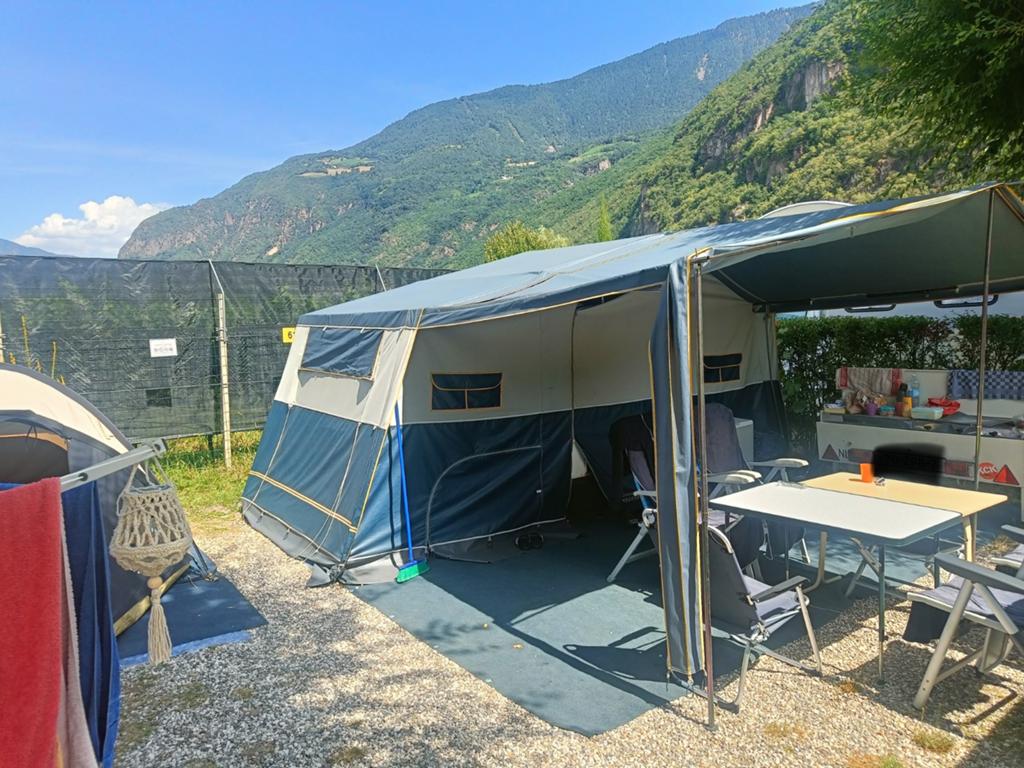 Te koop Gerjak tago oase incl luifel met 2 zijwanden, Meerkleurig, Aanwezig, Meer dan 6, Ophalen