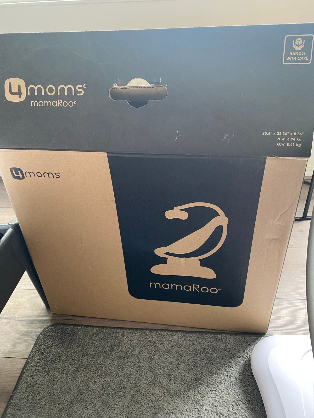 4moms mamaRoo 4.0 Wipstoel - Zo goed als nieuw, Kinderen en Baby's, Overige merken, Wipstoel, Ophalen of Verzenden, Met gordel(s) of riempje(s)