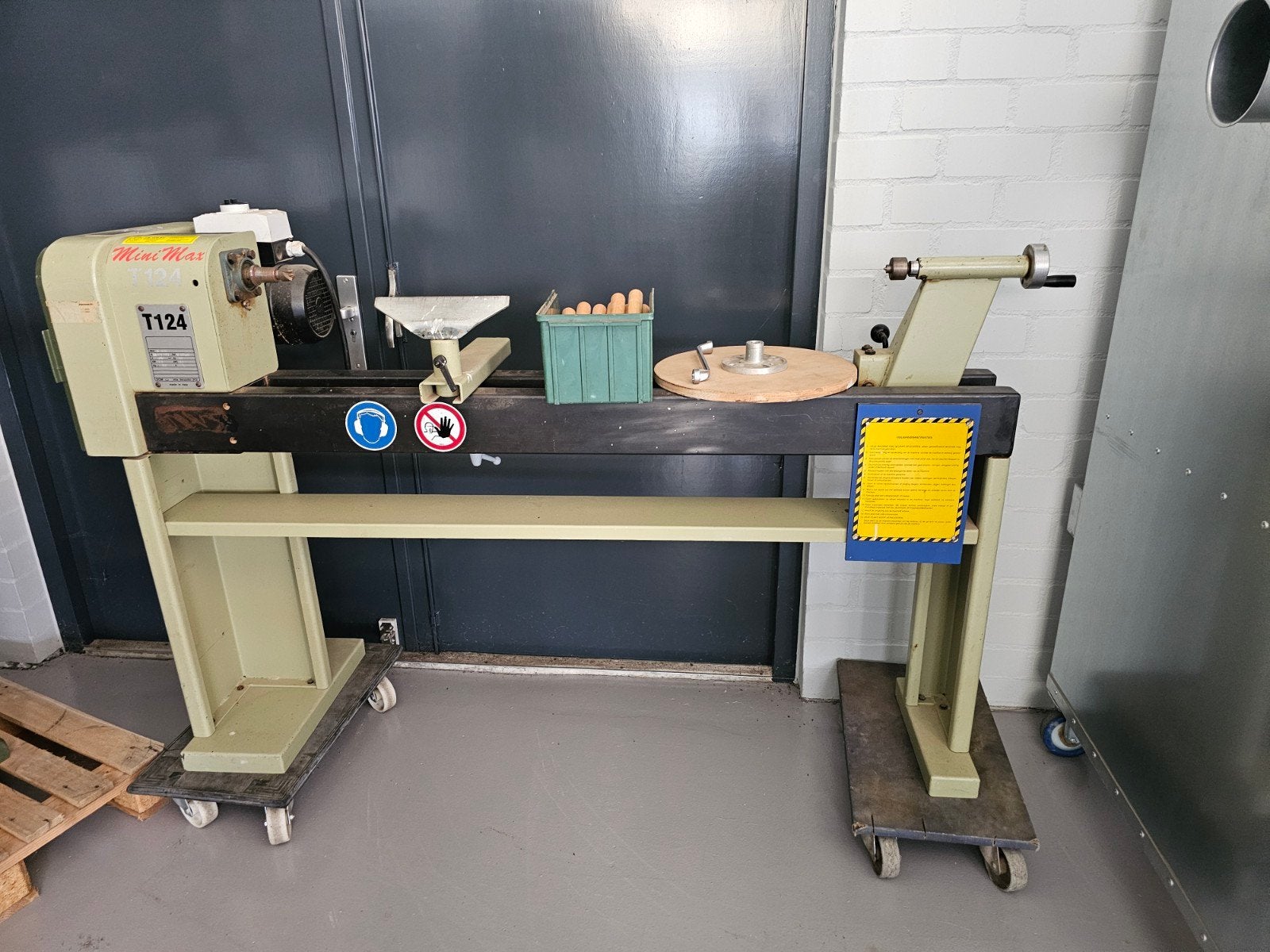 houtdraaibank SCM met beitels, Ophalen, Gebruikt, Houtdraaibank, 500 tot 1000 mm