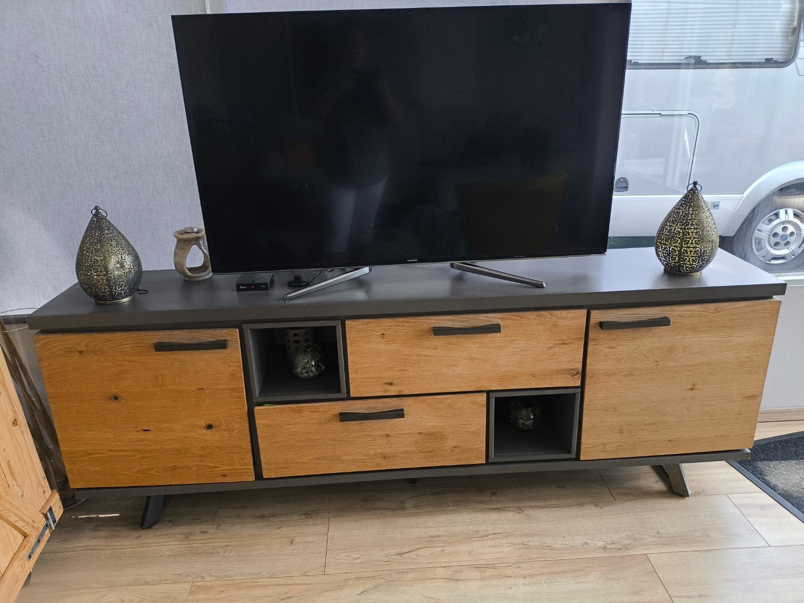 Prachtige henders en hazel kast met verlichting, Ophalen, 200 cm of meer, 50 tot 100 cm, Zo goed als nieuw