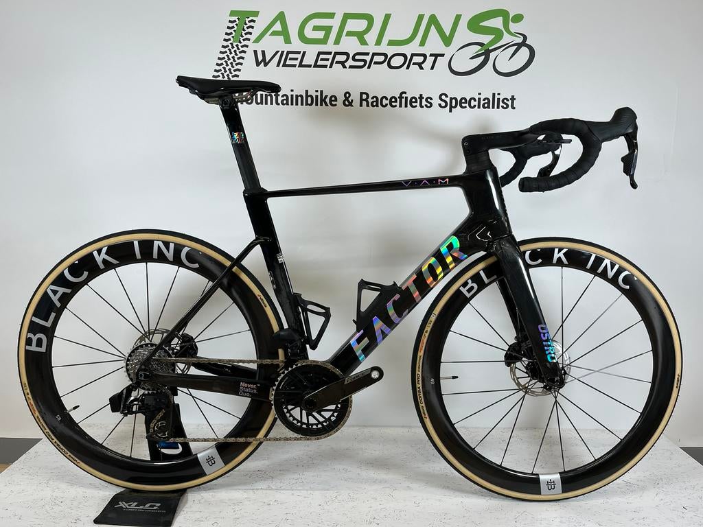 Nieuwe Factor Ostro Vam 2.0 Sram Force AXS Black inc maat 56, 28 inch, Carbon, Heren, Factorbikes