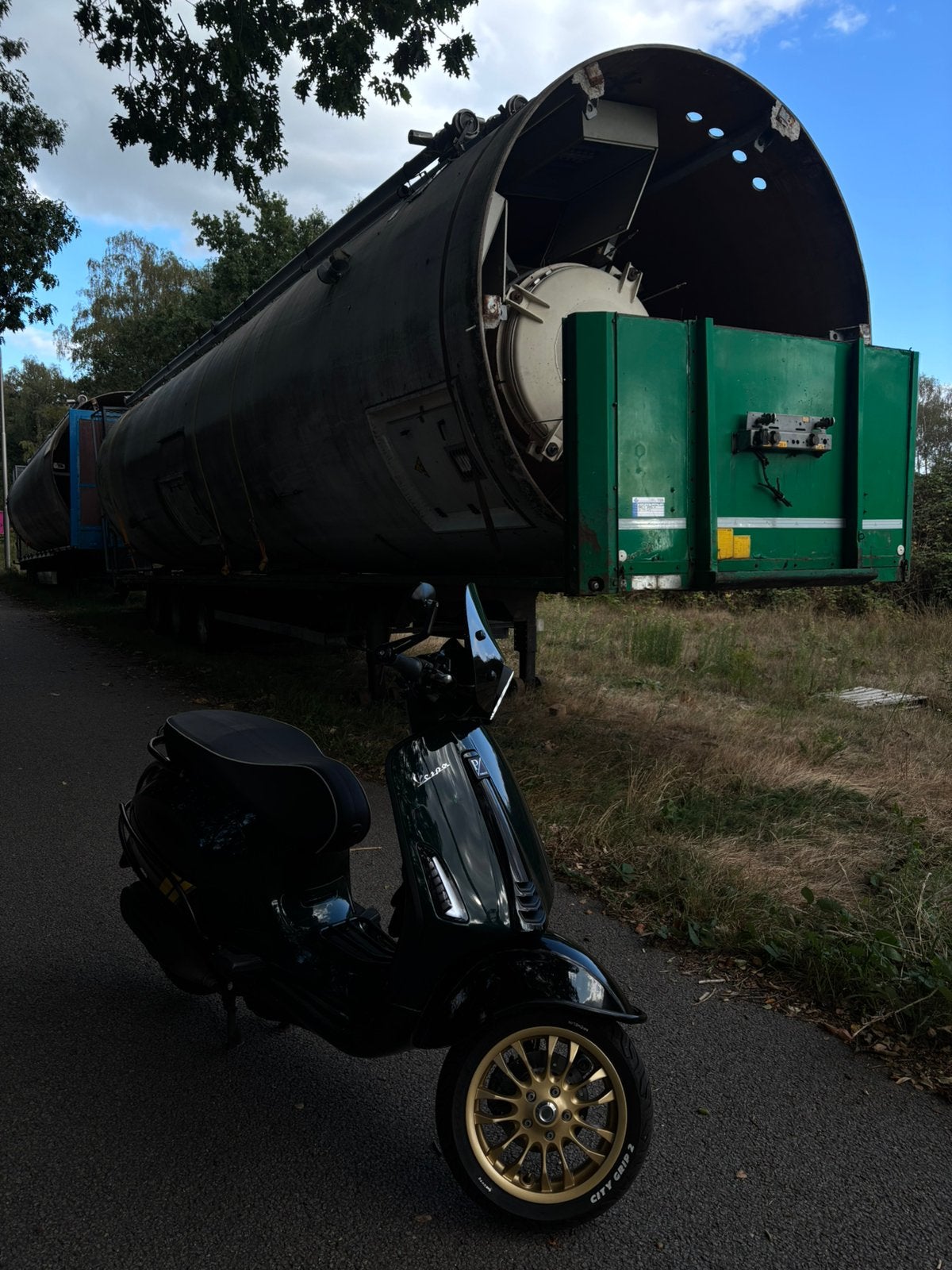 Vespa sprint racing sixtees, Ophalen, Vespa S, Zo goed als nieuw, Benzine
