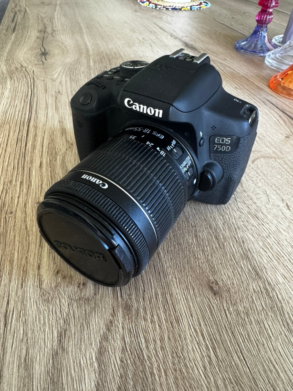 Canon EOS 750D met 18-55mm lens, Audio, Tv en Foto, Fotocamera's Digitaal, Ophalen, Zo goed als nieuw, Canon, Geen optische zoom