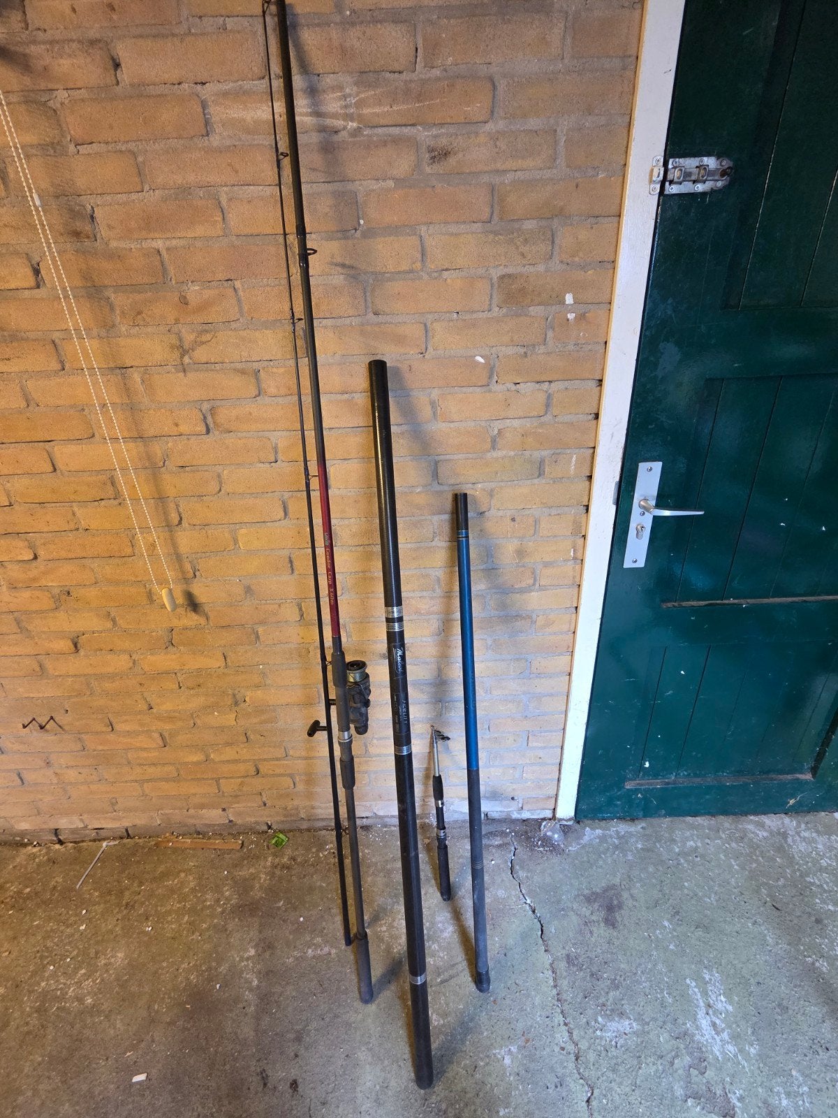 Set van 3 vishengels, inclusief molen, Watersport en Boten, Ophalen of Verzenden, Gebruikt, Molen