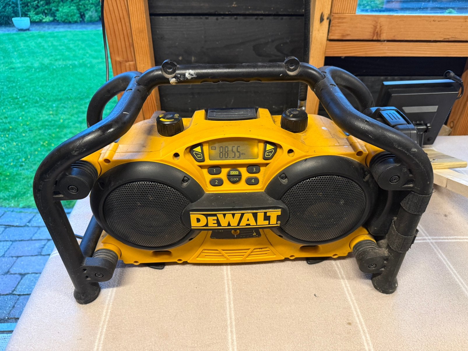 Dewalt bouwradio, Ophalen of Verzenden, Gebruikt, Bouwradio, Met cd-speler