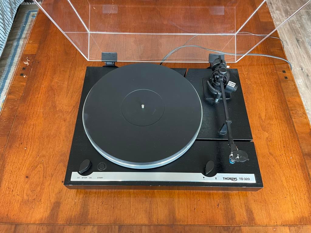 Thorens td 320 auto afslag, Ophalen, Zo goed als nieuw, Thorens