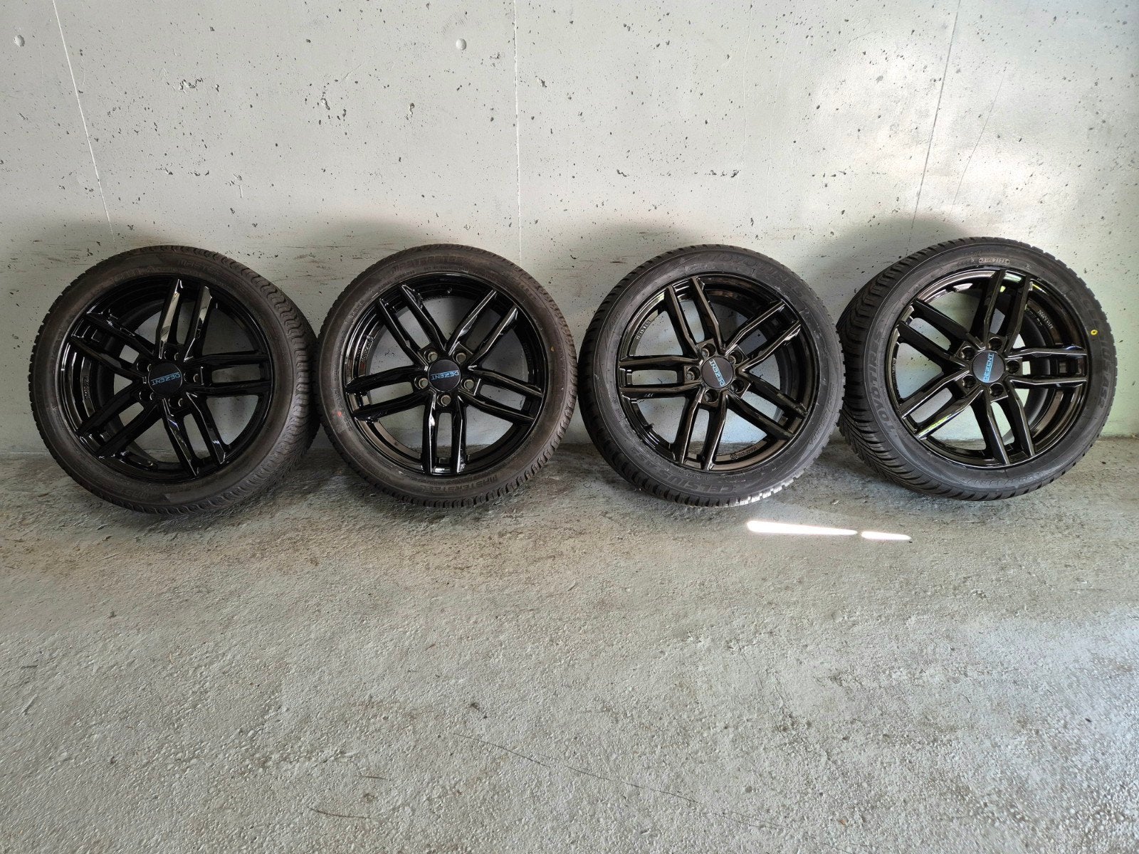 5x112/ 17inch VW AUDI SEAT SKODA MERCEDES+ALL SEASON, Ophalen, Banden en Velgen, Nieuw, 17 inch