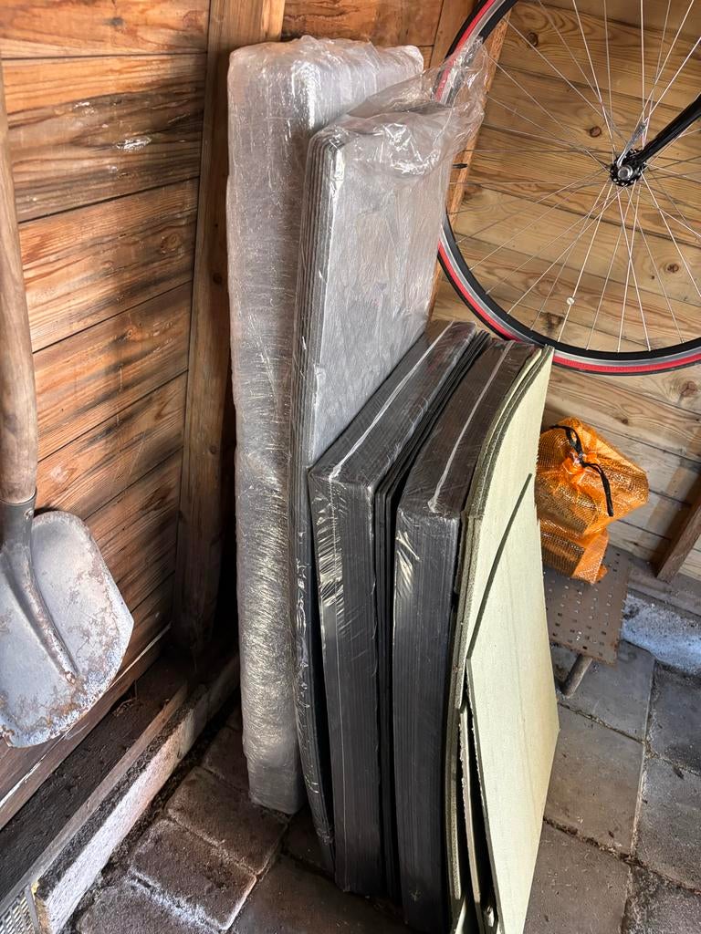 Verschillende ondervloer platen, Ophalen, Gebruikt, Zwart, Overige typen