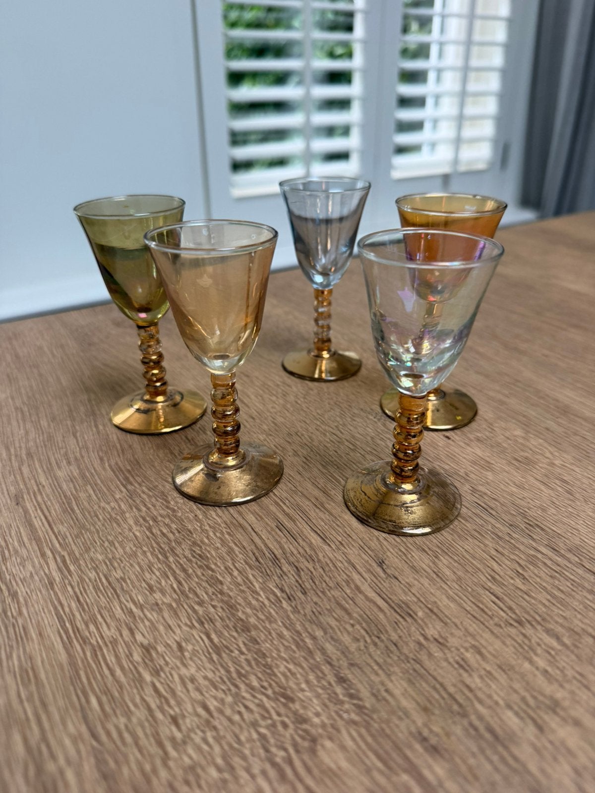 Frans gekleurde borrelglaasjes, Ophalen of Verzenden, Zo goed als nieuw, Borrel- of Shotglas