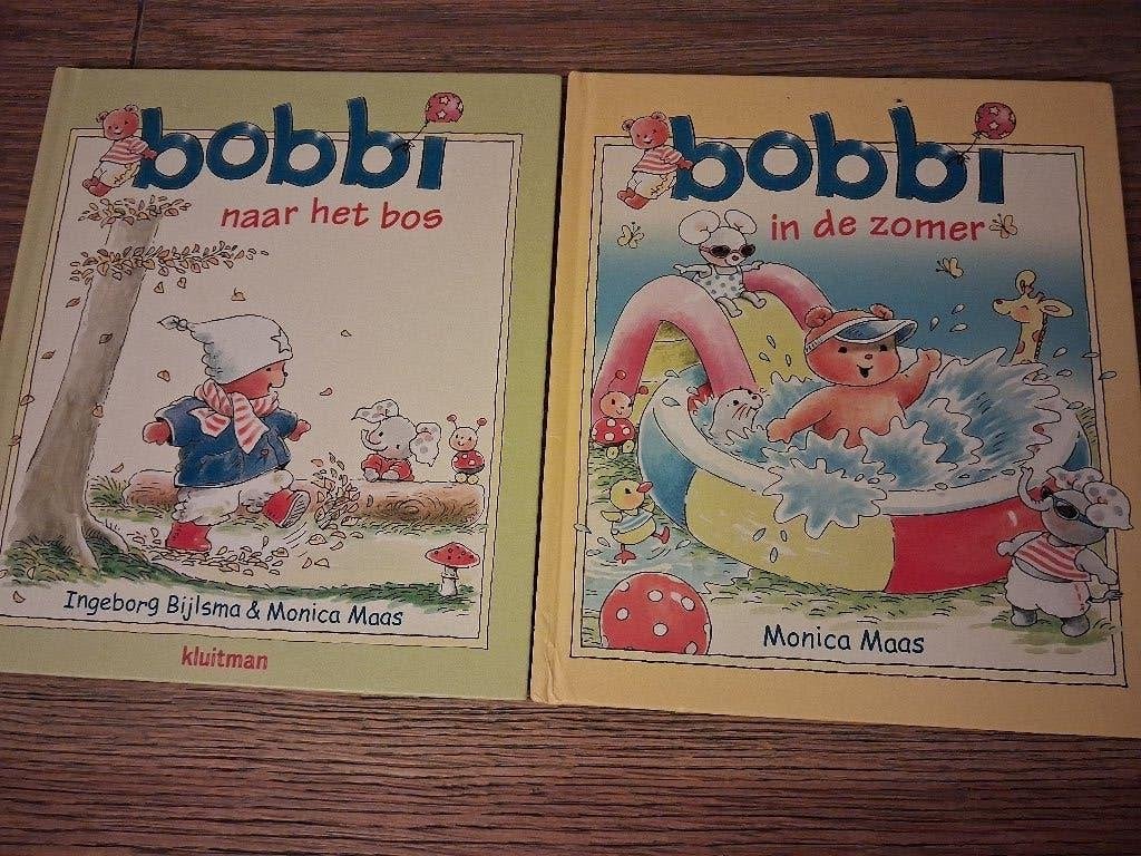 Bobbi boeken: 'naar het bos' en 'in de zomer' 2 stuks) groot, Ophalen, Zo goed als nieuw, Ingeborg Bijlsma & Monica Maas, 2 tot 3 jaar