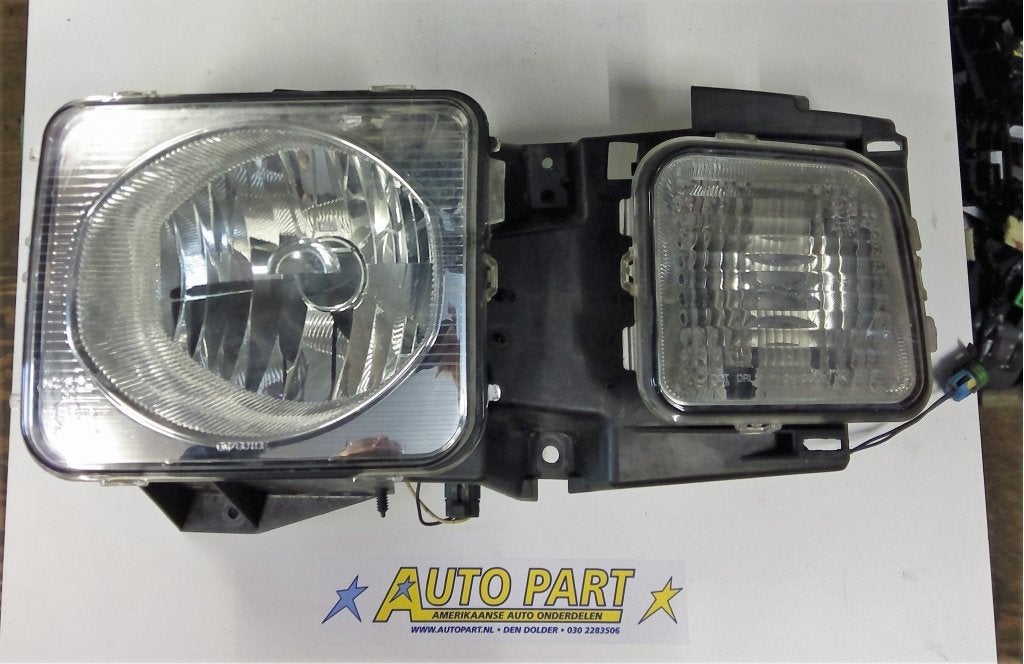 Hummer H3 e-keur koplamp 2006-2010, Auto-onderdelen, Verlichting, Gebruikt, Ophalen of Verzenden, P.O. BOX 33170 Detroit, MI 48232-5170