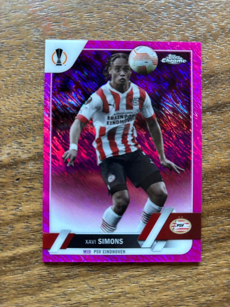 Xavi Simons Topps Chrome Pink Refractor PSV 166/250, Ophalen of Verzenden, Zo goed als nieuw, PSV, Spelerskaart