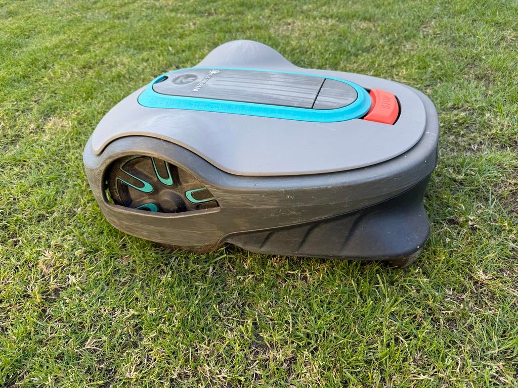 Gardena Robotmaaier smart SILENO life robotmaaier (evt.2 st), Tuin en Terras, Grasmaaiers, Cirkelmaaier, Gebruikt, Minder dan 30 cm