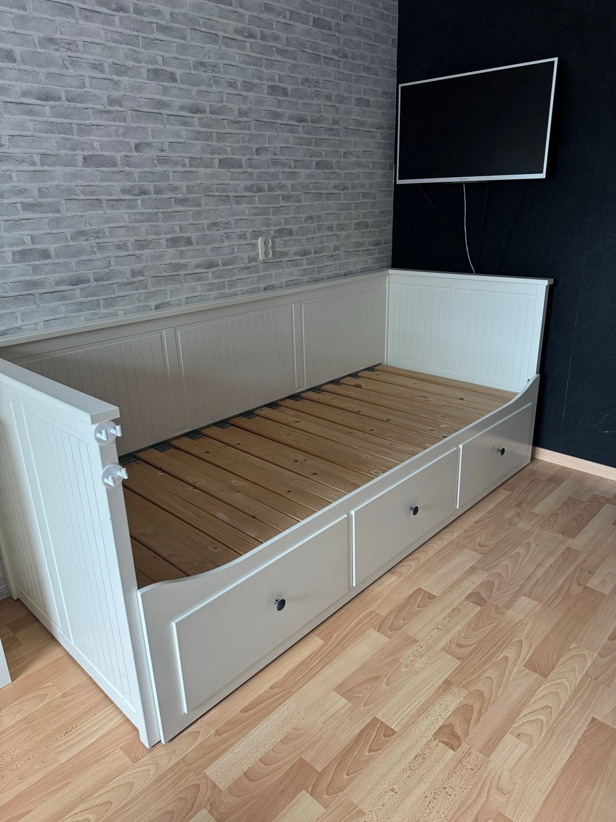 Ikea Hemnes uitschuifbed - Wit met gebruikerssporen, Ophalen, Wit, Tweepersoons, 80 cm