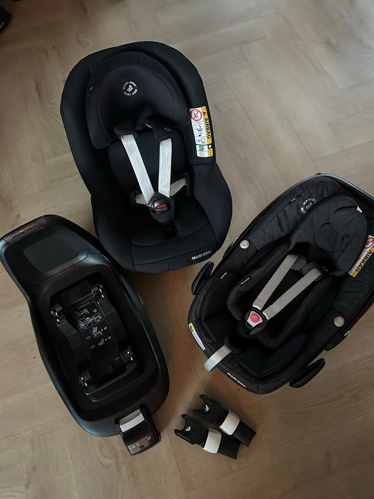 Maxi-Cosi en autostoel met Isofix systeem, Ophalen, Gebruikt, Zijbescherming, Isofix