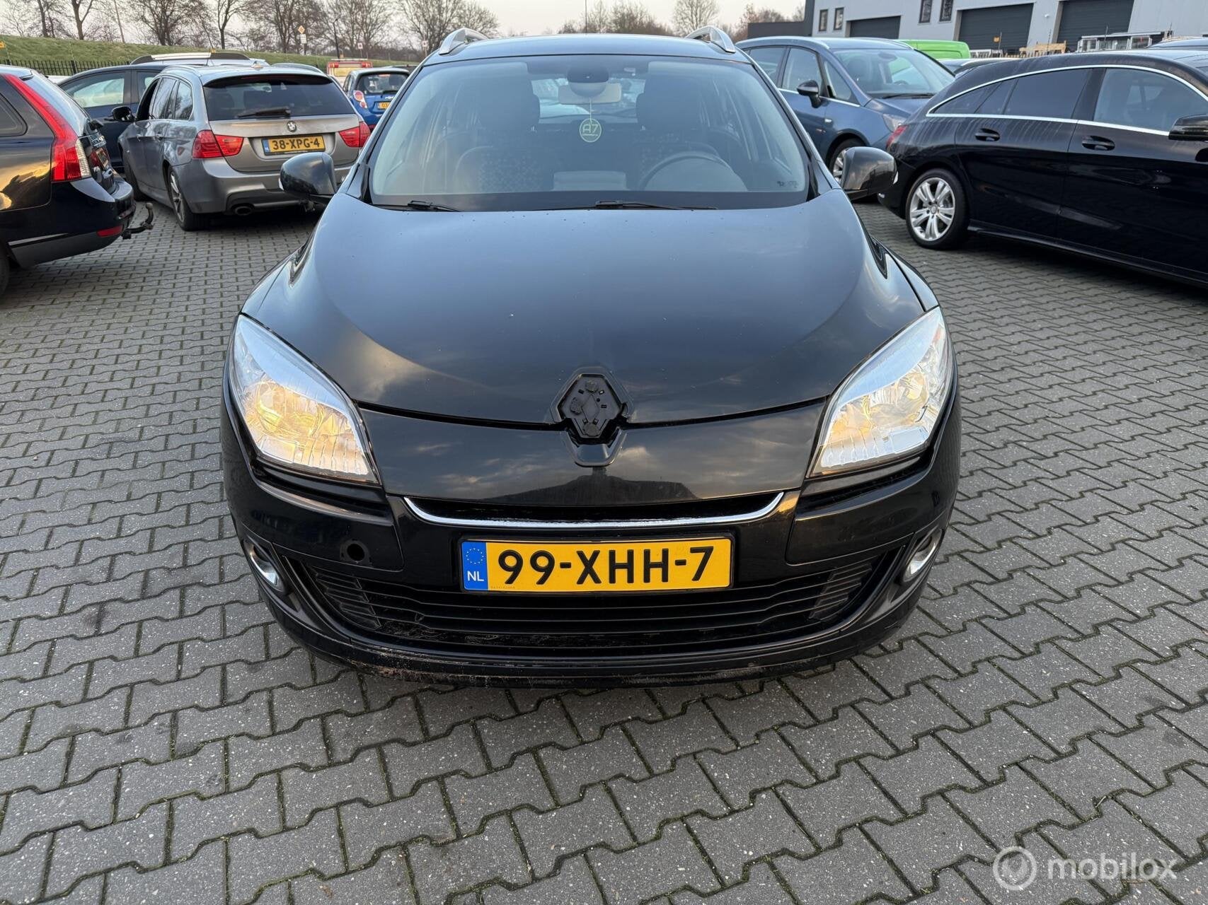 Renault Megane Estate 1.5 dCi Expression, Auto's, Voorwielaandrijving, Euro 5, Stof, Gebruikt