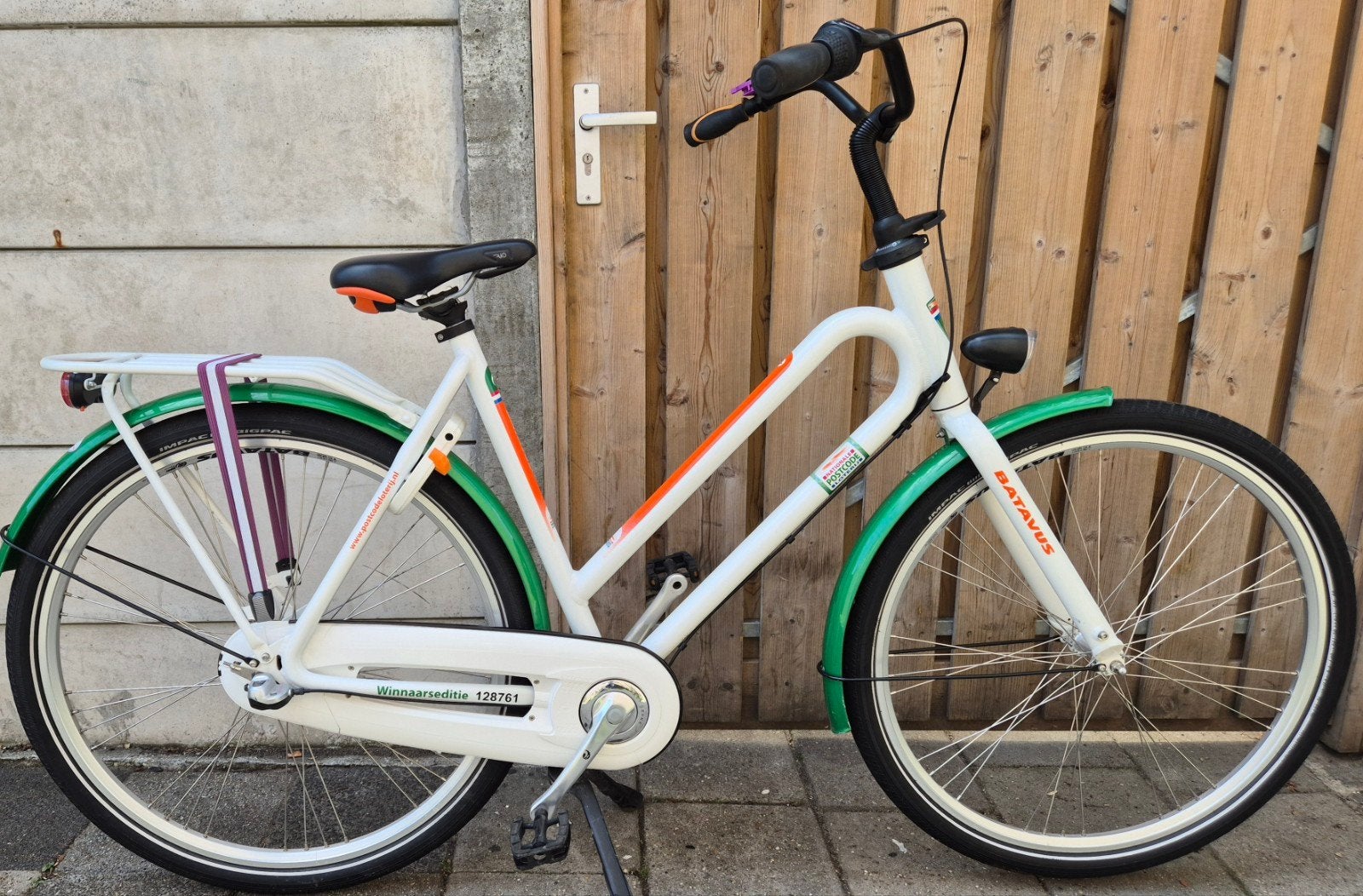 te koop batavus postcode loterij damesfiets in nette staat, Ophalen, Terugtraprem, Versnellingen, Batavus