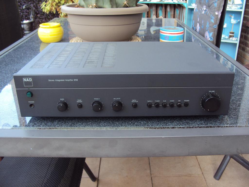 Nad 312.  Phono. + Wharfedale Diamond 7.1 pro, Gebruikt, Losse componenten, Speakers, Ophalen