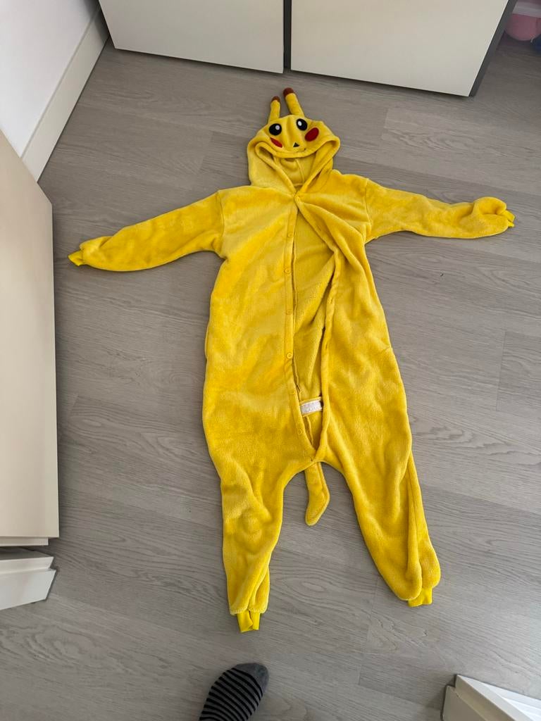 Pikachu Onesie - Comfortabele Gele Pyjama/Verkleedpak, Ophalen of Verzenden, Gebruikt, 146 t/m 152, Jongen of Meisje