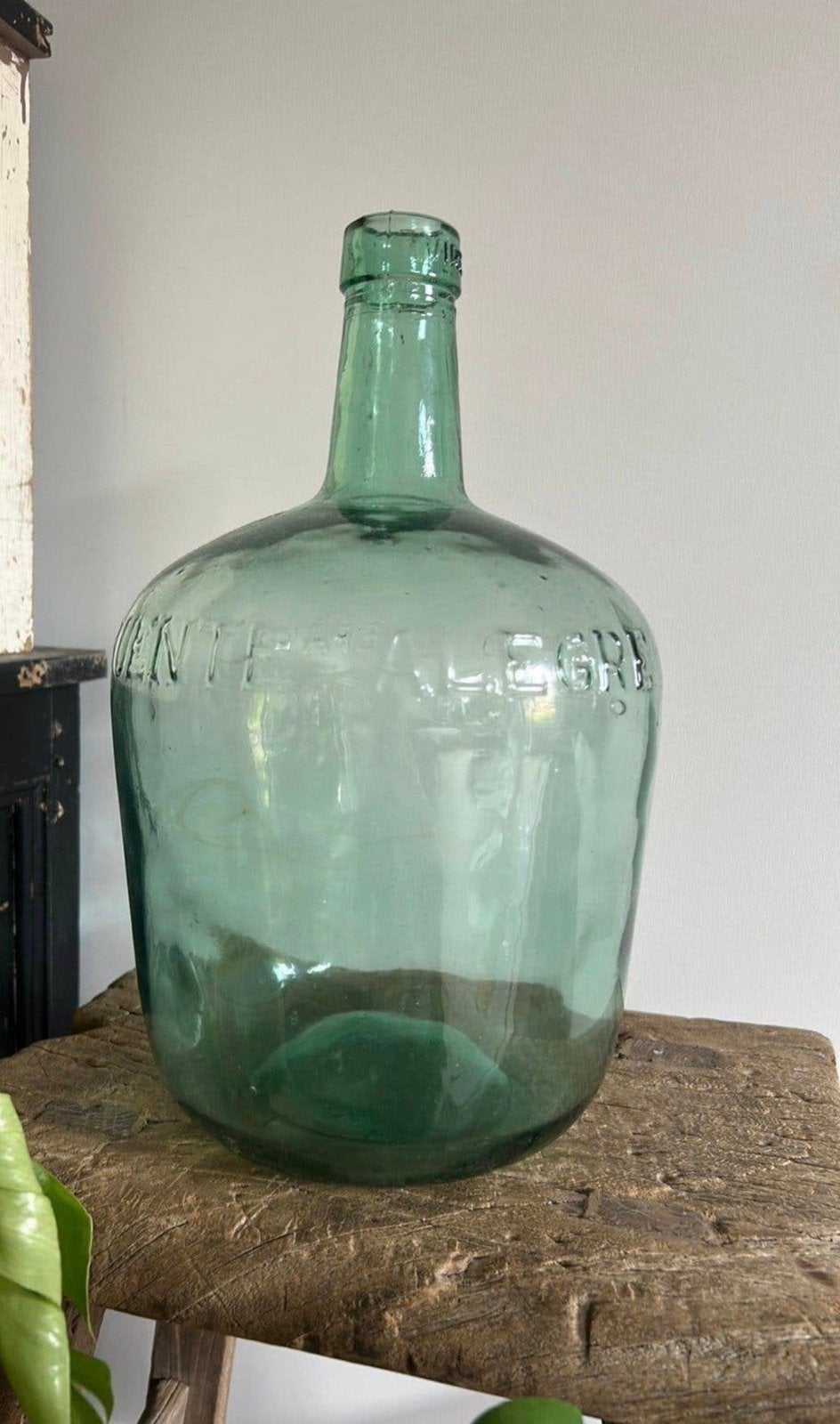 Mooie groene oude fles met belettering, Ophalen of Verzenden