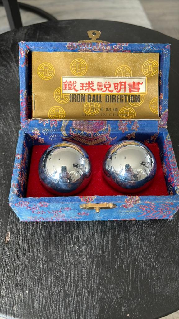 Chinese belballen, Ophalen, Zo goed als nieuw