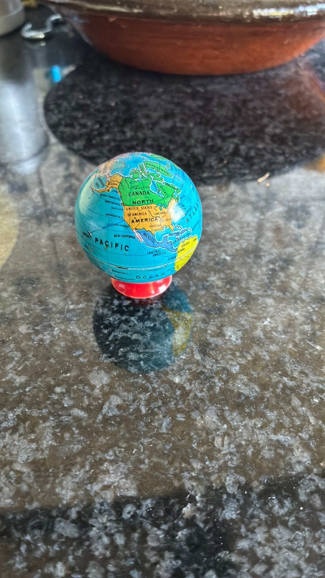 Puntenslijper wereldbol, Ophalen of Verzenden, Zo goed als nieuw
