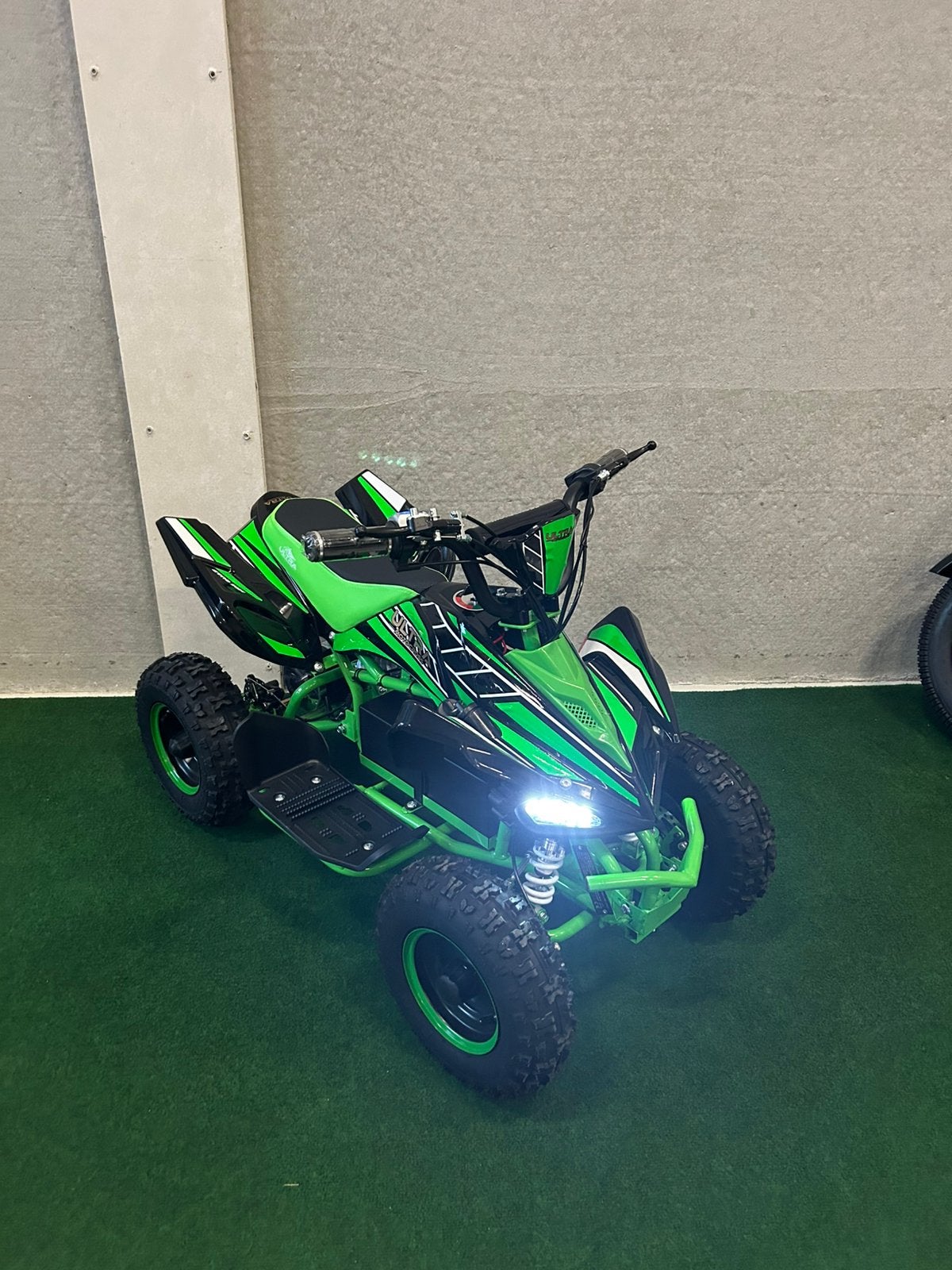 Nieuwe Ultra 1000 watt elektrische groene mini kinder quad, Ophalen, Nieuw, Ultra, Afspraakpunt.nl