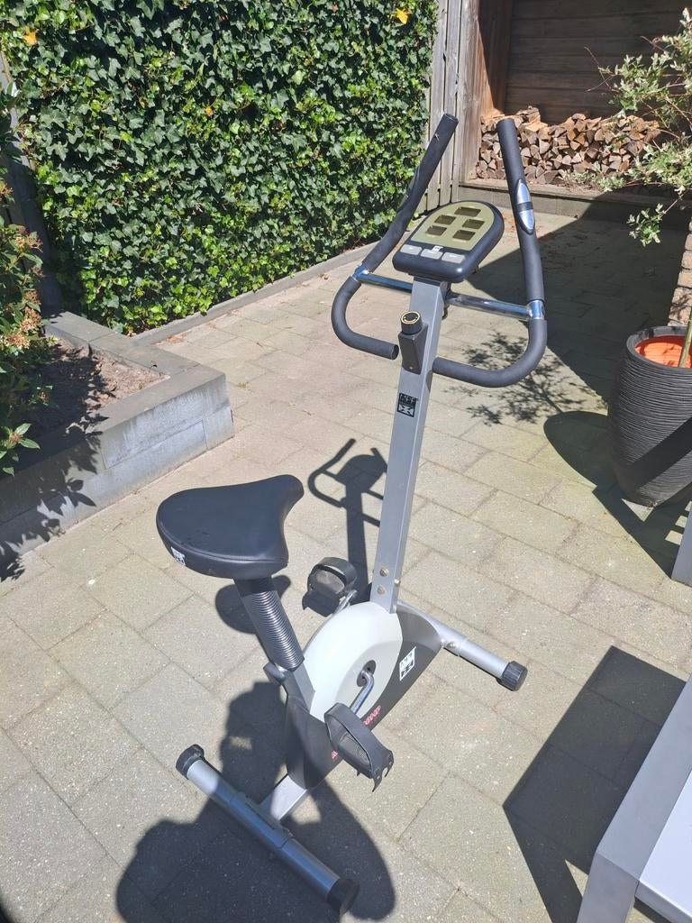 Hometrainer voor thuisgebruik, Ophalen, Gebruikt, Metaal, Benen