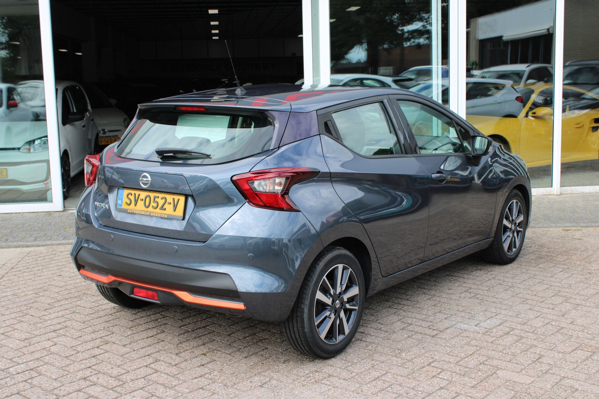 Nissan Micra 0.9 IG-T N-Connecta//Navi//Cruise//Camera!, Voorwielaandrijving, 898 cc, Stof, Gebruikt