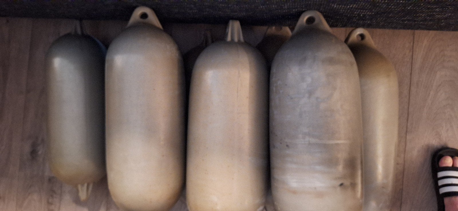 8x Boot Fenders/Stootwillen - 69x20cm, verticaal te plaatsen, Ophalen, Gebruikt, Overige typen