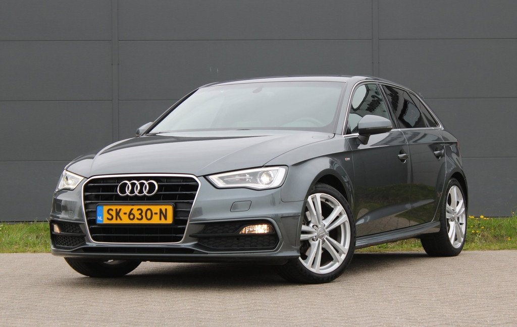 Audi A3 Sportback 1.4 TFSI CoD Ambition Pro Line S Line 150P, Gebruikt, 150 pk, Leder en Stof, 1500 kg