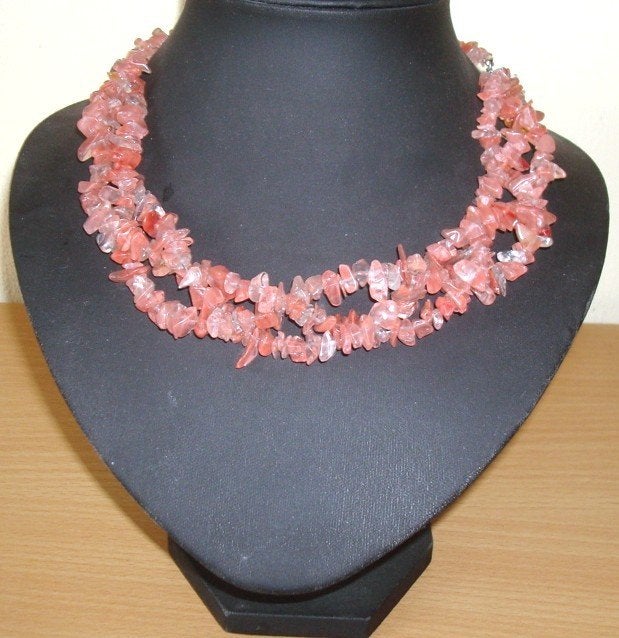 SALE: Ketting van 3 rijen cherry quartz, Sieraden, Tassen en Uiterlijk, Kettingen, Info.adorabeads@gmail.com, Want 18 Hoogvliet