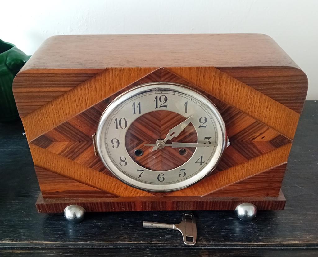 Art Deco Klok Haller A.G, Ophalen of Verzenden