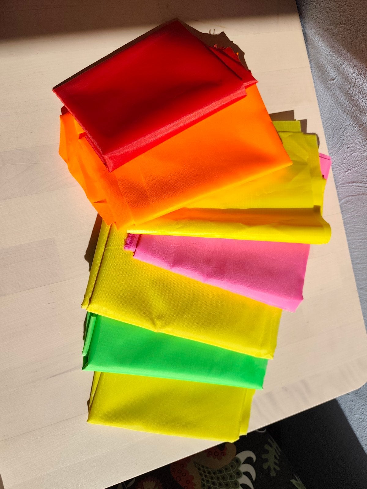 Partij waterafstotende parachutestof – felle kleuren, Ophalen of Verzenden, Nieuw