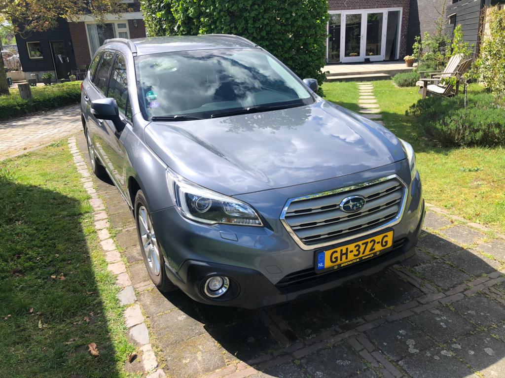 Subaru Legacy 2.5 I Outback AWD CVT 2015 Grijs, Automaat, 4 cilinders, 2000 kg, 2498 cc